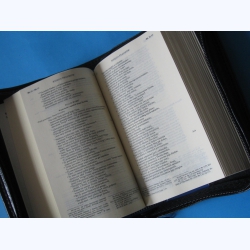 Biblia Tysiąclecia-Pismo Św.Starego i Nowego Testamentu-format oazowy.Oprawa twarda skóra czarna.Pallottinum